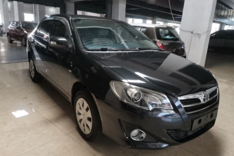 Used Toyota Corolla EX 2013 1.6L Automatic Excellence Edition Front Right 45 Deg