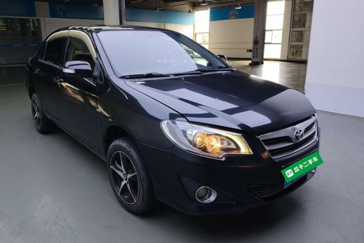 Used Toyota Corolla EX 2013 1.6L Manual Excellence Edition Front Right 45 Deg