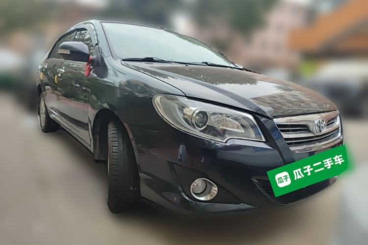 Used Toyota Corolla EX 2013 1.6L Manual Excellence Edition Front Right 45 Deg