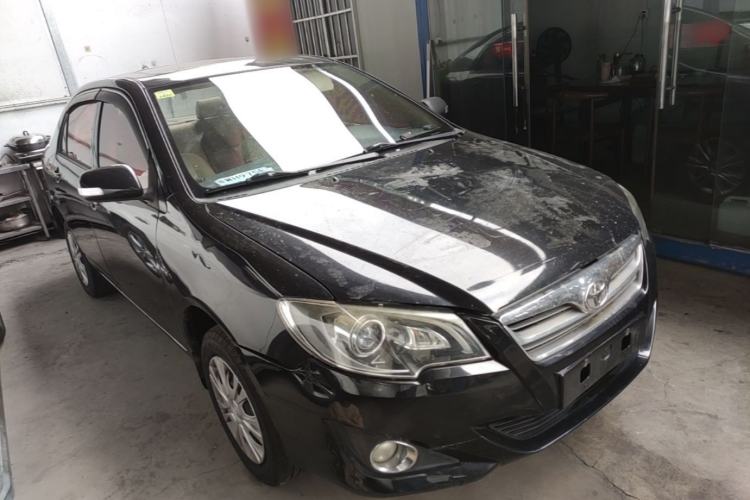 Used Toyota Corolla EX 2013 1.6L Manual Excellence Edition Front Right 45 Deg