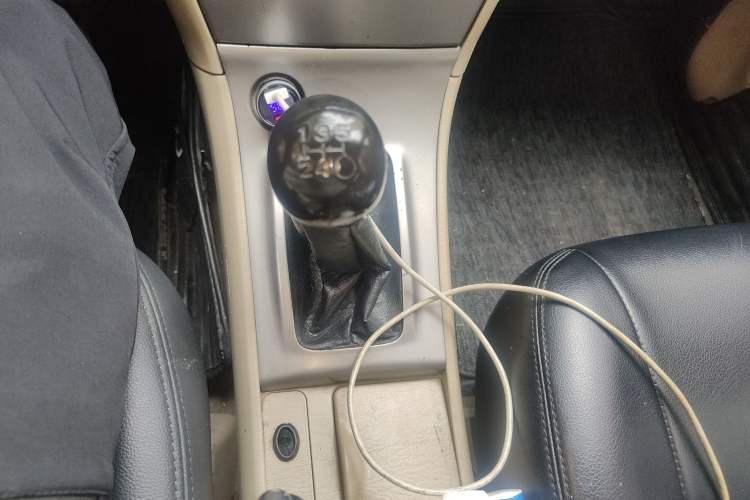 Used Toyota Corolla EX 2013 1.6L Manual Excellence Edition Gear Lever