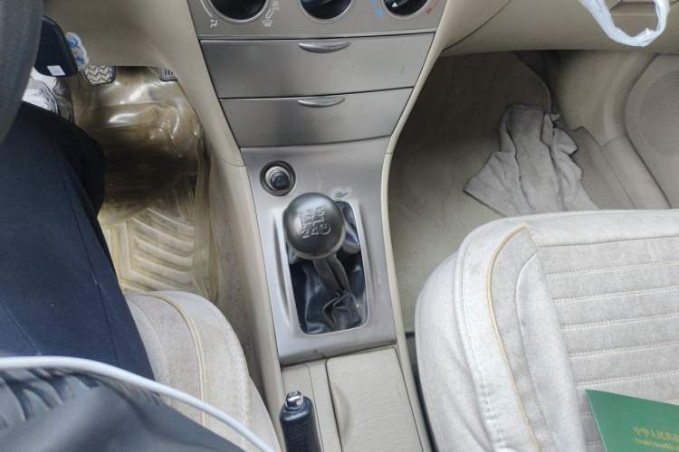 Used Toyota Corolla EX 2013 1.6L Manual Excellence Edition Gear Lever