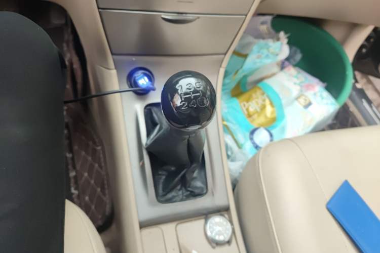 Used Toyota Corolla EX 2013 1.6L Manual Excellence Edition Gear Lever
