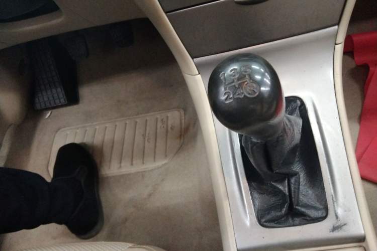 Used Toyota Corolla EX 2013 1.6L Manual Excellence Edition Gear Lever