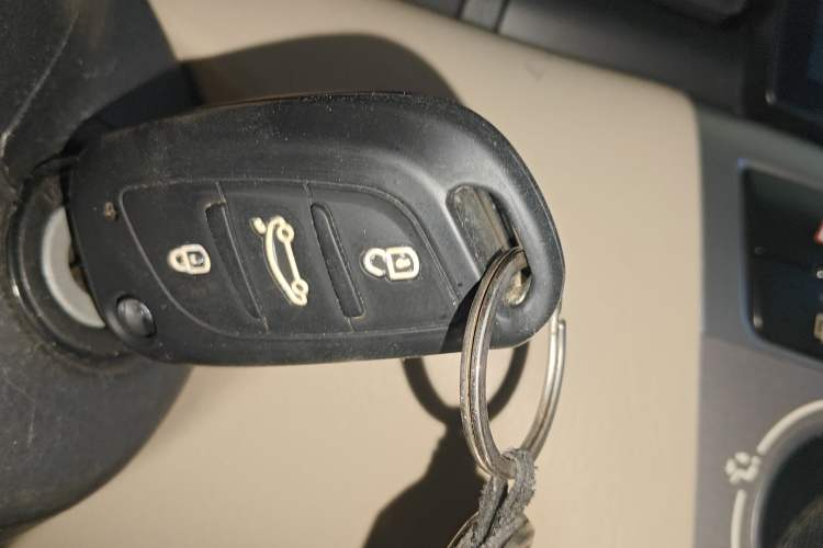 Used Toyota Corolla EX 2013 1.6L Automatic Luxury Edition Interior 1