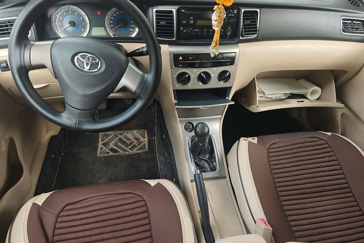 Used Toyota Corolla EX 2013 1.6L Manual Excellence Edition Interior 2