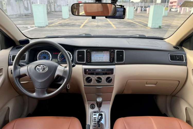 Used Toyota Corolla EX 2013 1.6L Automatic Excellence Edition Interior 3