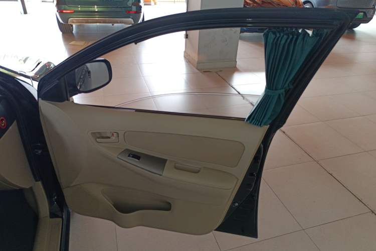 Used Toyota Corolla EX 2013 1.6L Automatic Excellence Edition Interior 5