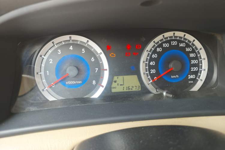 Used Toyota Corolla EX 2013 1.6L Manual Excellence Edition Odometer Close Up