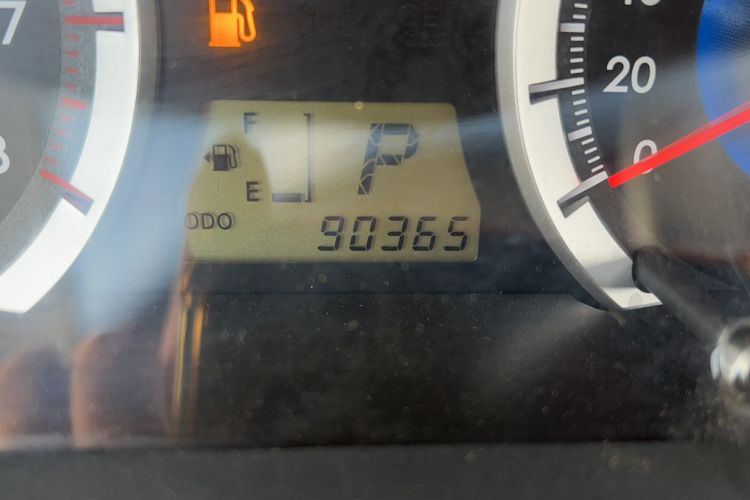Used Toyota Corolla EX 2013 1.6L Automatic Excellence Edition Odometer Close Up