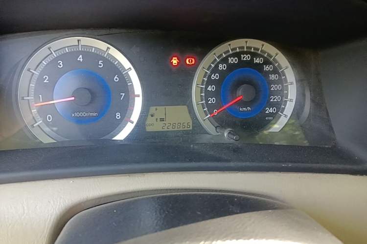 Used Toyota Corolla EX 2013 1.6L Manual Excellence Edition Odometer Close Up