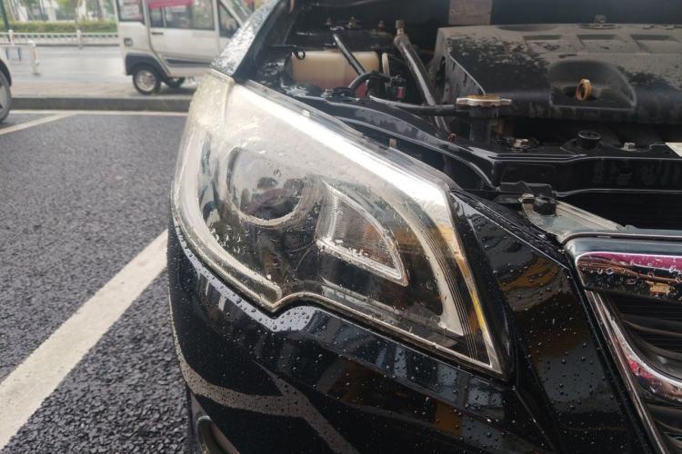 Used Toyota Corolla EX 2013 1.6L Automatic Luxury Edition Right Front Headlight