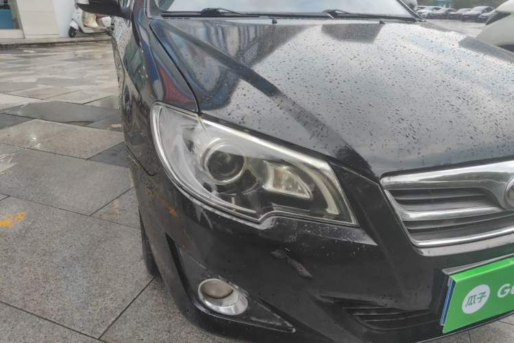 Used Toyota Corolla EX 2013 1.6L Automatic Luxury Edition Right Front Headlight