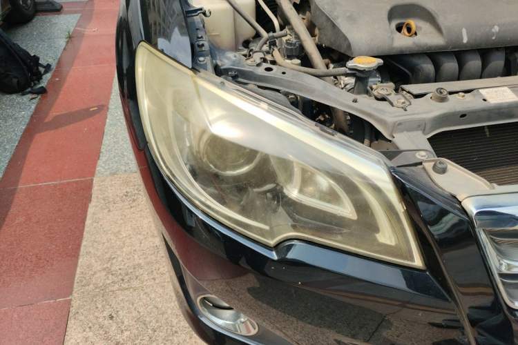 Used Toyota Corolla EX 2013 1.6L Automatic Luxury Edition Right Front Headlight