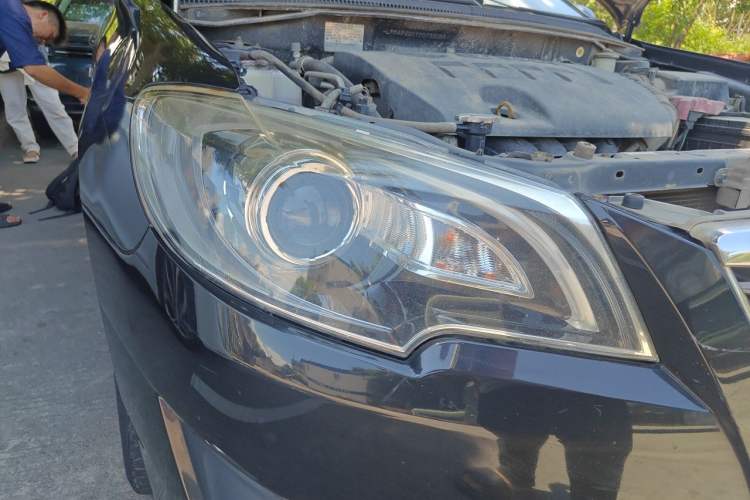 Used Toyota Corolla EX 2013 1.6L Automatic Excellence Edition Right Front Headlight