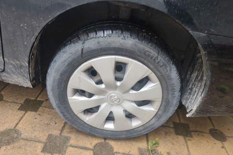 Used Toyota Corolla EX 2013 1.6L Manual Value Edition Right Front Wheel Hub