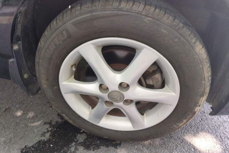 Used Toyota Corolla EX 2013 1.6L Manual Value Edition Right Front Wheel Hub