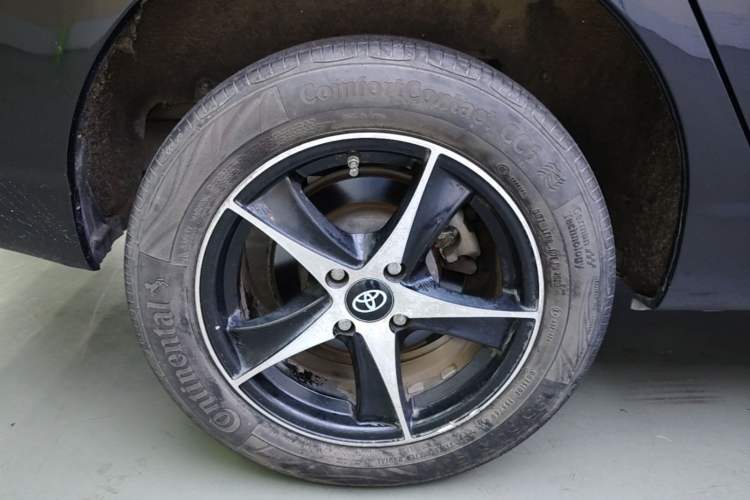 Used Toyota Corolla EX 2013 1.6L Manual Excellence Edition Right Rear Wheel Hub