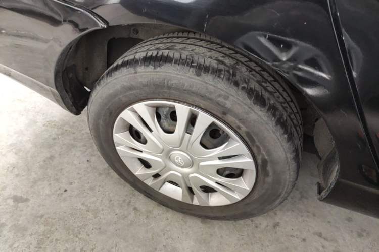 Used Toyota Corolla EX 2013 1.6L Manual Excellence Edition Right Rear Wheel Hub