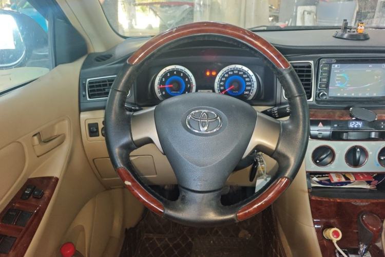Used Toyota Corolla EX 2013 1.6L Automatic Excellence Edition Steering Wheel
