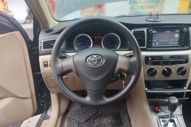 Used Toyota Corolla EX 2013 1.6L Automatic Luxury Edition Steering Wheel