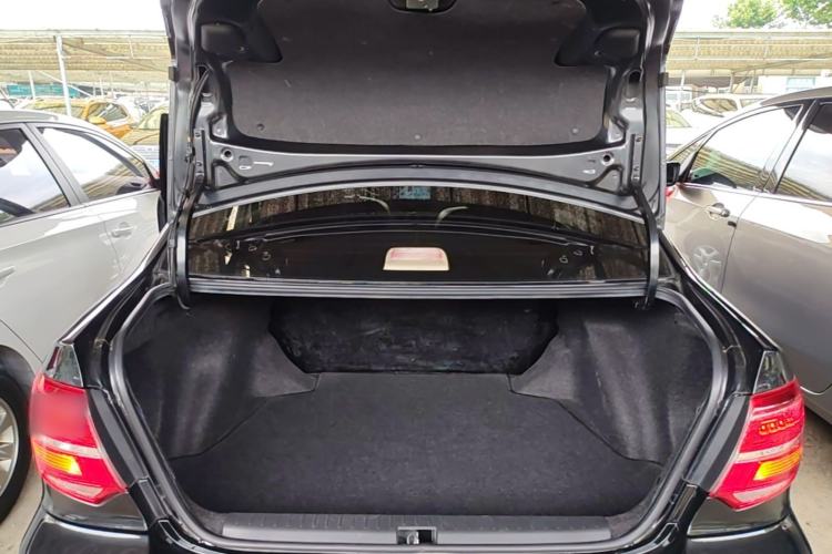 Used Toyota Corolla EX 2013 1.6L Automatic Luxury Edition Trunk