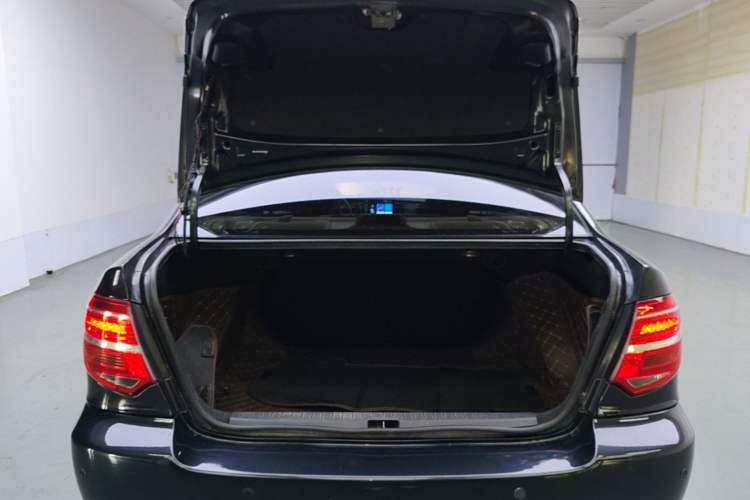 Used Toyota Corolla EX 2013 1.6L Manual Excellence Edition Trunk
