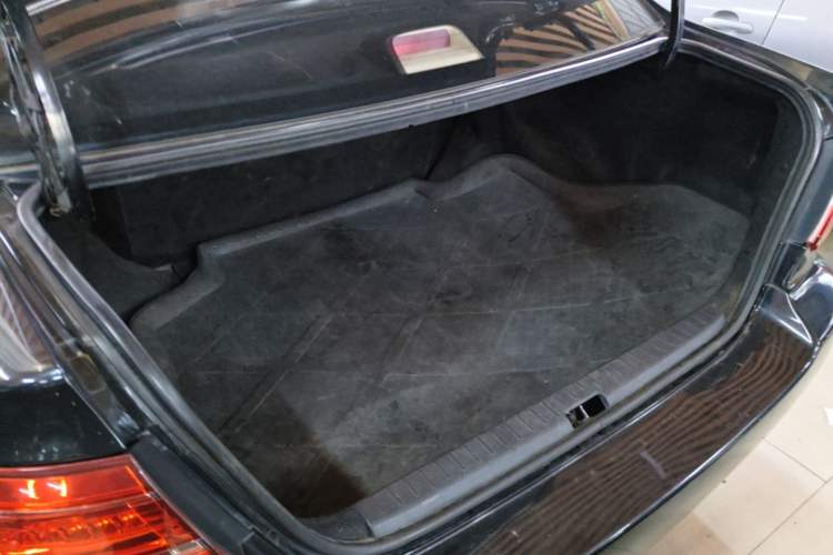 Used Toyota Corolla EX 2013 1.6L Manual Excellence Edition Trunk