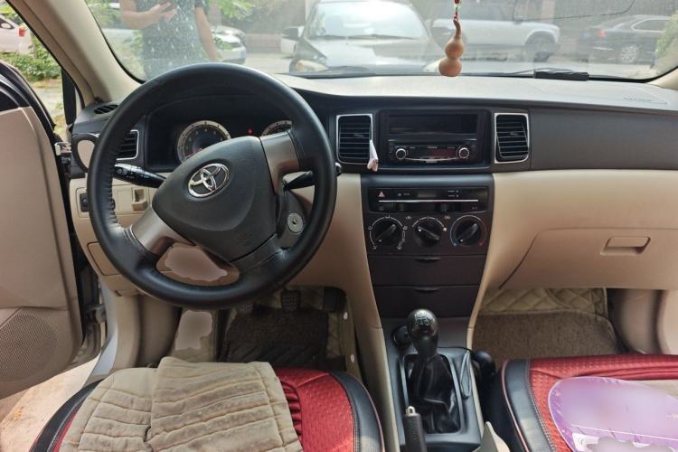 Used Toyota Corolla EX 2013 1.6L Manual Value Edition Center Console