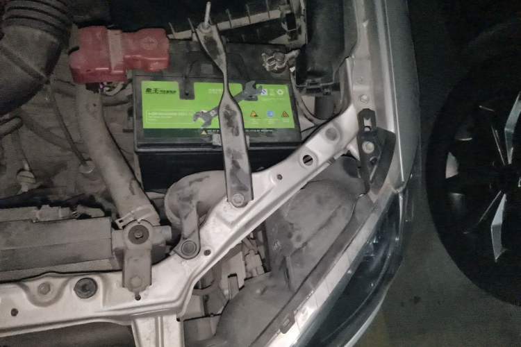 Used Toyota Corolla EX 2013 1.6L Automatic Excellence Edition Engine Bay Left