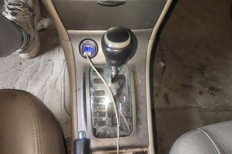 Used Toyota Corolla EX 2013 1.6L Automatic Excellence Edition Gear Lever