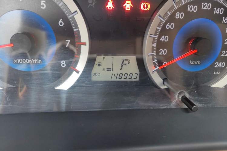 Used Toyota Corolla EX 2013 1.6L Automatic Excellence Edition Odometer Close Up