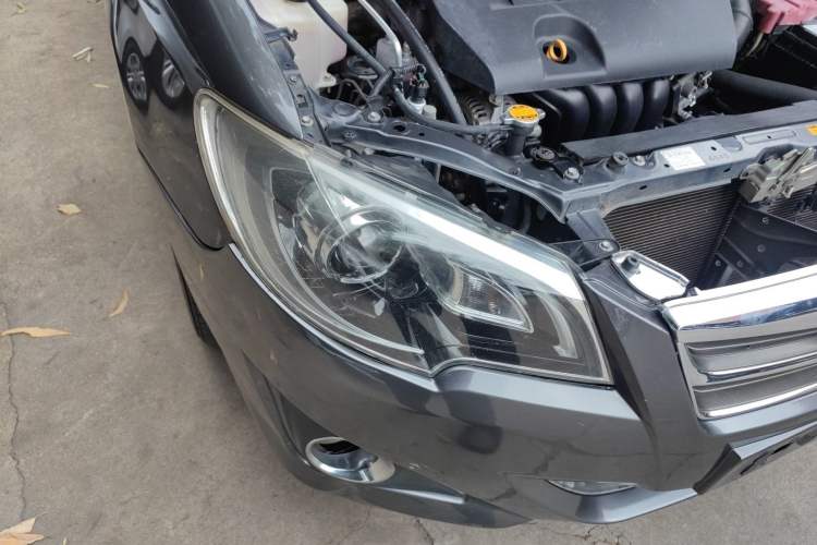 Used Toyota Corolla EX 2013 1.6L Automatic Excellence Edition Right Front Headlight