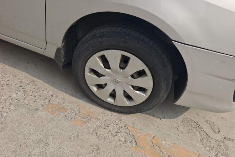 Used Toyota Corolla EX 2013 1.6L Manual Value Edition Right Front Wheel Hub