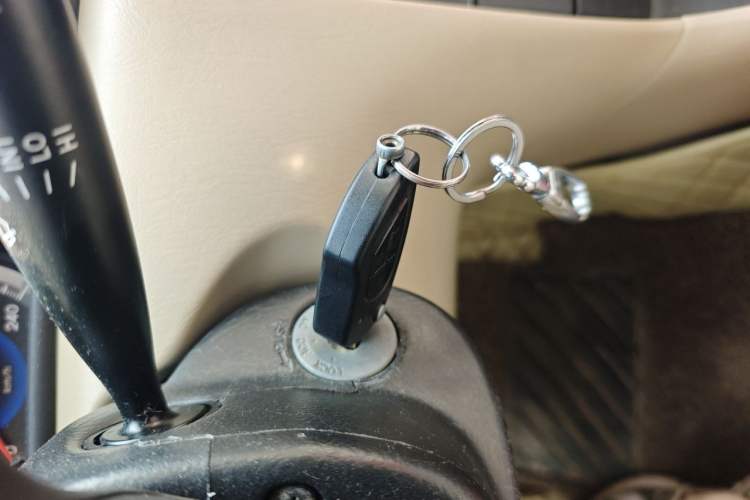 Used Toyota Corolla EX 2013 1.6L Manual Value Edition Vehicle Key