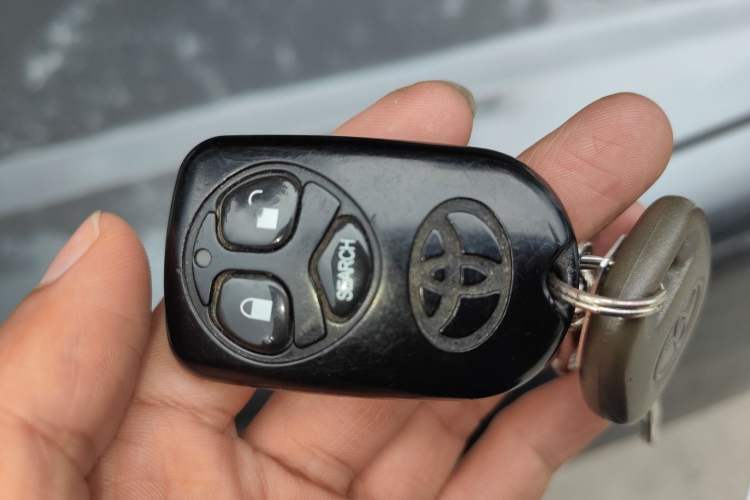 Used Toyota Corolla EX 2013 1.6L Automatic Excellence Edition Vehicle Key