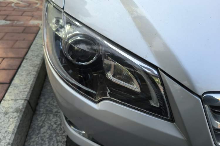 Used Toyota Corolla EX 2013 1.6L Automatic Excellence Edition Right Front Headlight