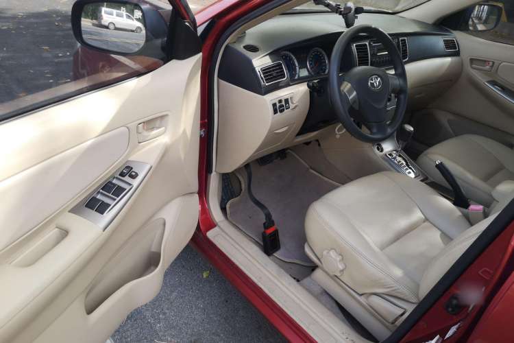 Used Toyota Corolla EX 2013 1.6L Automatic Excellence Edition Driver Seat