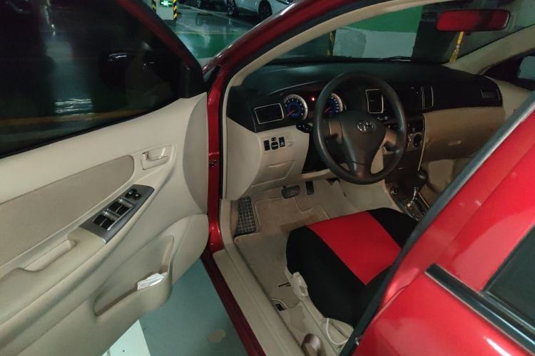 Used Toyota Corolla EX 2013 1.6L Automatic Excellence Edition Driver Seat