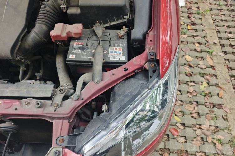 Used Toyota Corolla EX 2013 1.6L Automatic Luxury Edition Engine Bay Left