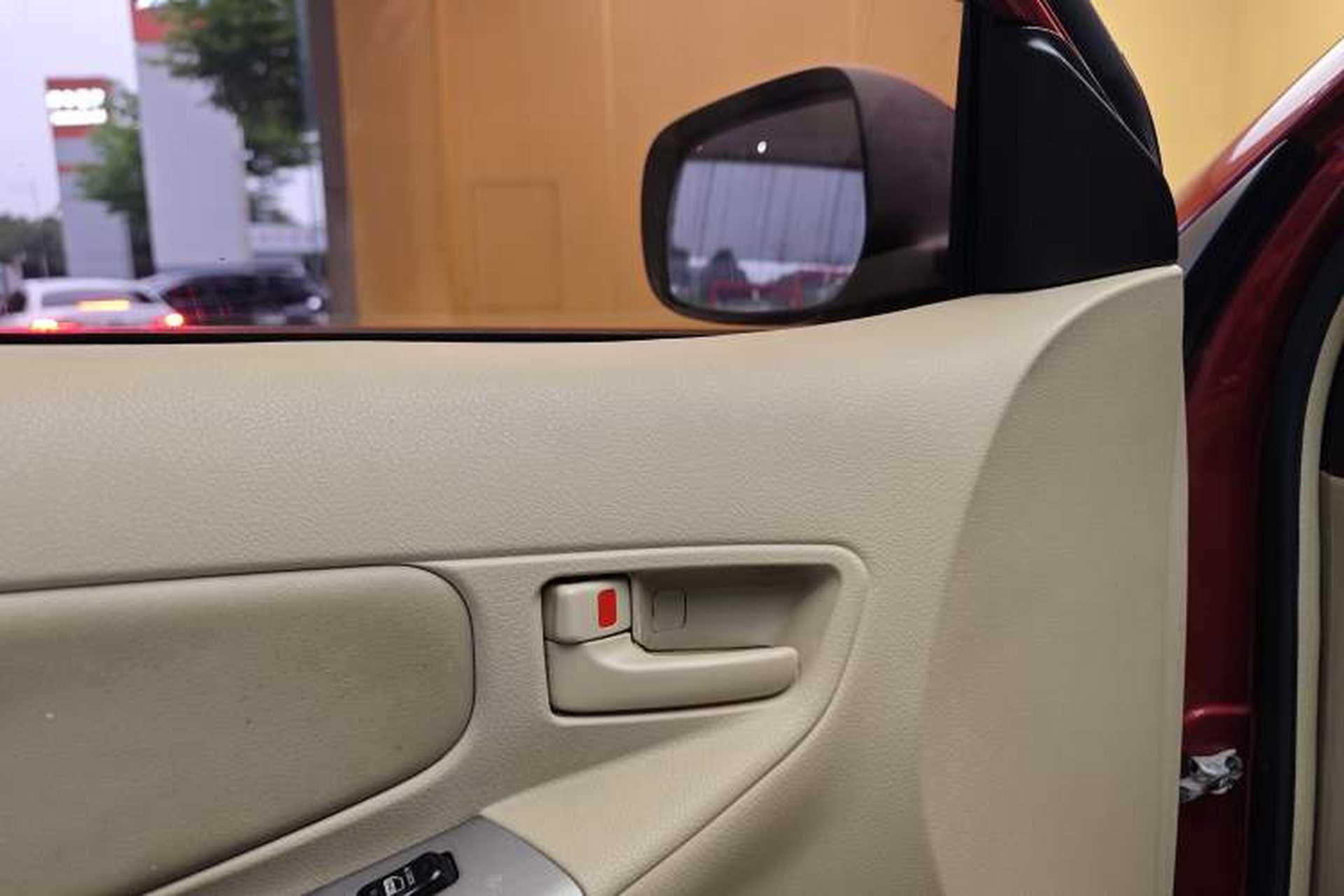 Used Toyota Corolla EX 2013 1.6L Automatic Excellence Edition Interior 5