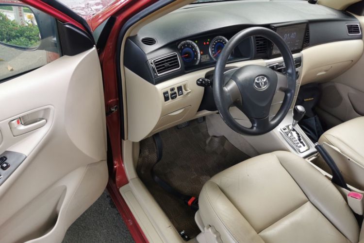 Used Toyota Corolla EX 2013 1.6L Automatic Luxury Edition Interior 7