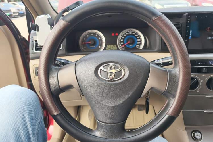 Used Toyota Corolla EX 2013 1.6L Automatic Luxury Edition Steering Wheel