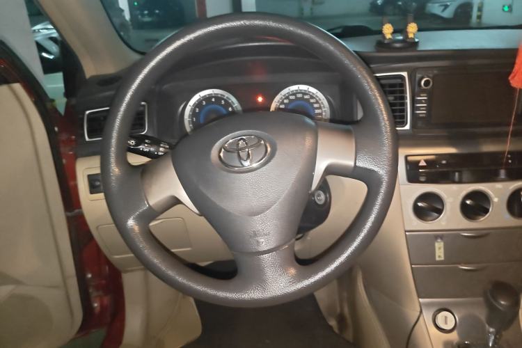 Used Toyota Corolla EX 2013 1.6L Automatic Luxury Edition Steering Wheel