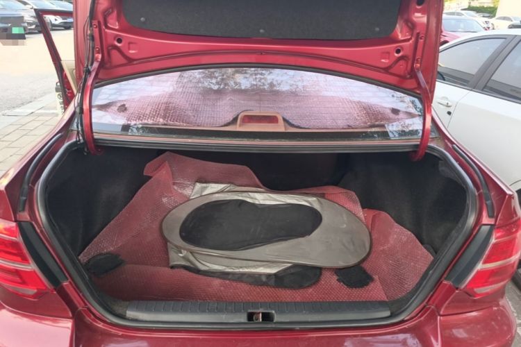 Used Toyota Corolla EX 2013 1.6L Automatic Luxury Edition Trunk