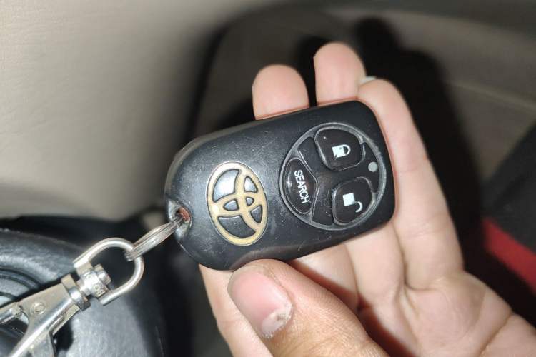 Used Toyota Corolla EX 2013 1.6L Automatic Excellence Edition Vehicle Key