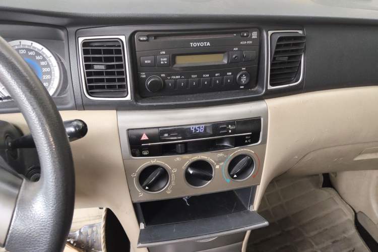 Used Toyota Corolla EX 2013 1.6L Automatic Excellence Edition Audio And AC Panel