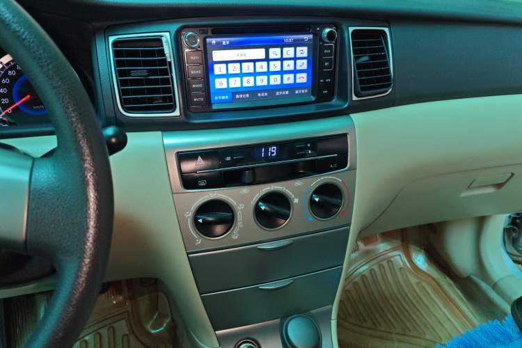 Used Toyota Corolla EX 2013 1.6L Automatic Luxury Edition Audio And AC Panel