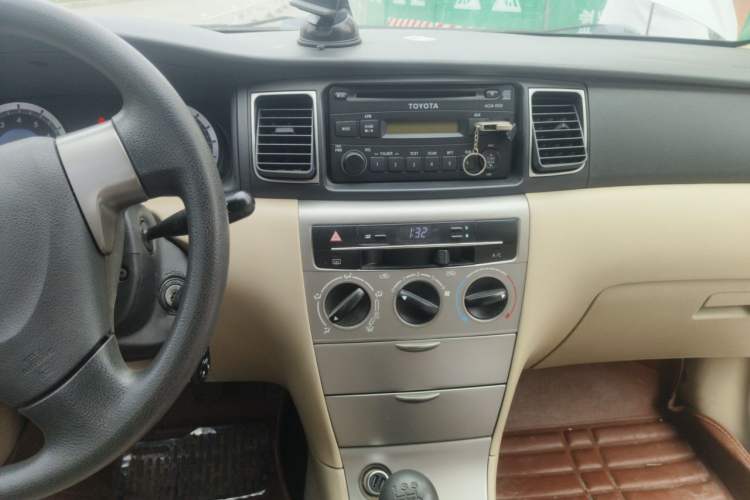 Used Toyota Corolla EX 2013 1.6L Manual Luxury Edition Audio And AC Panel