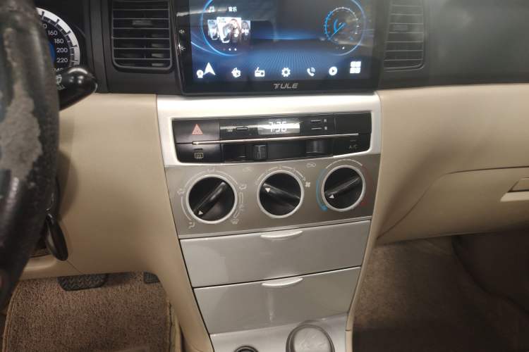Used Toyota Corolla EX 2013 1.6L Automatic Excellence Edition Audio And AC Panel